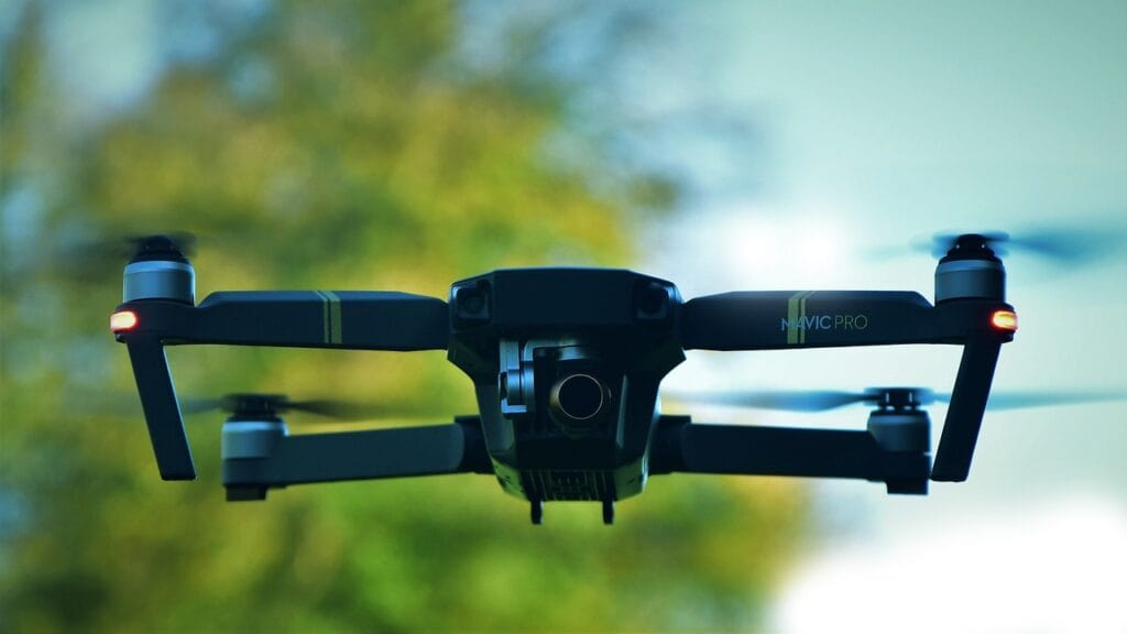 Tworzenie panoram z ujęć dronem.