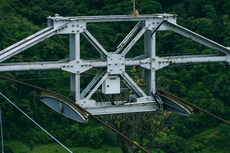 Dynamiczne ujęcie Cable Cam bez użycia lin – jak zaprogramować lot po waypointach w aplikacji